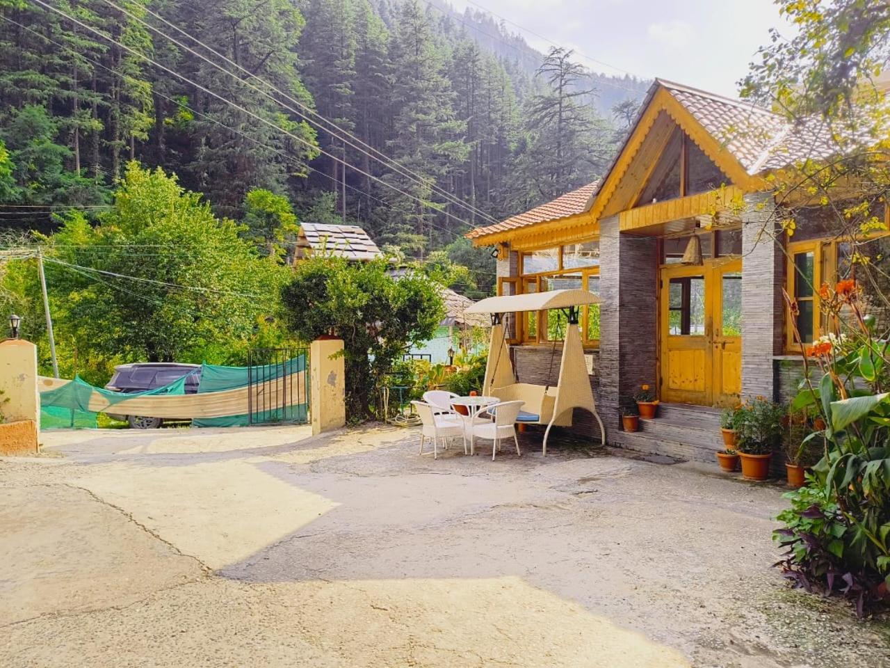 Hotel Purnima Riverside Kasol Dış mekan fotoğraf